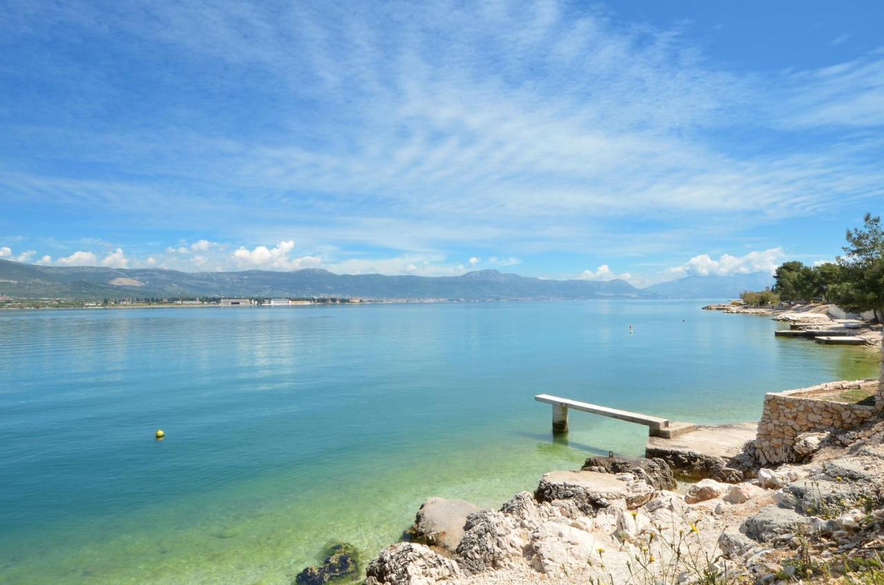 Apartment With A Sea View Terrace, Ciovo Near Trogir Exterior foto