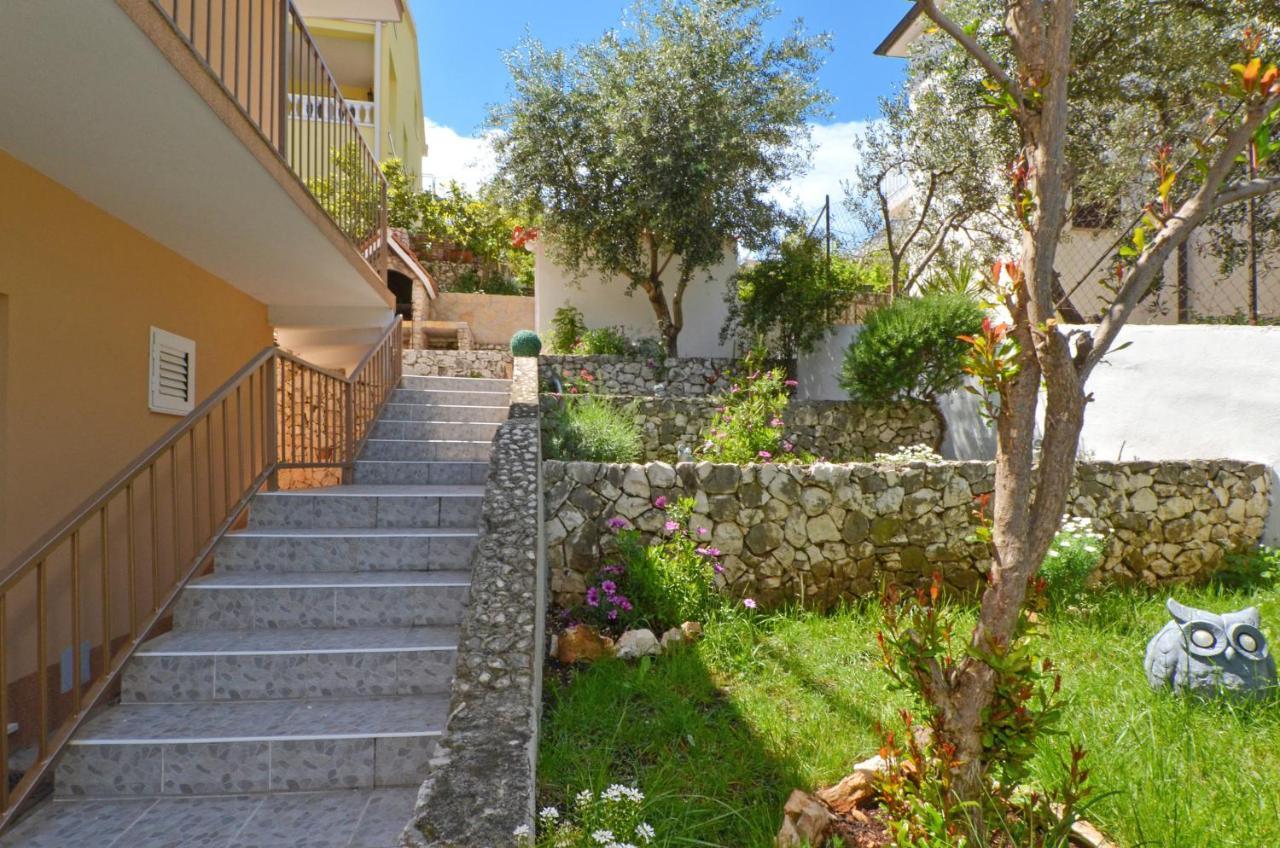 Apartment With A Sea View Terrace, Ciovo Near Trogir Exterior foto